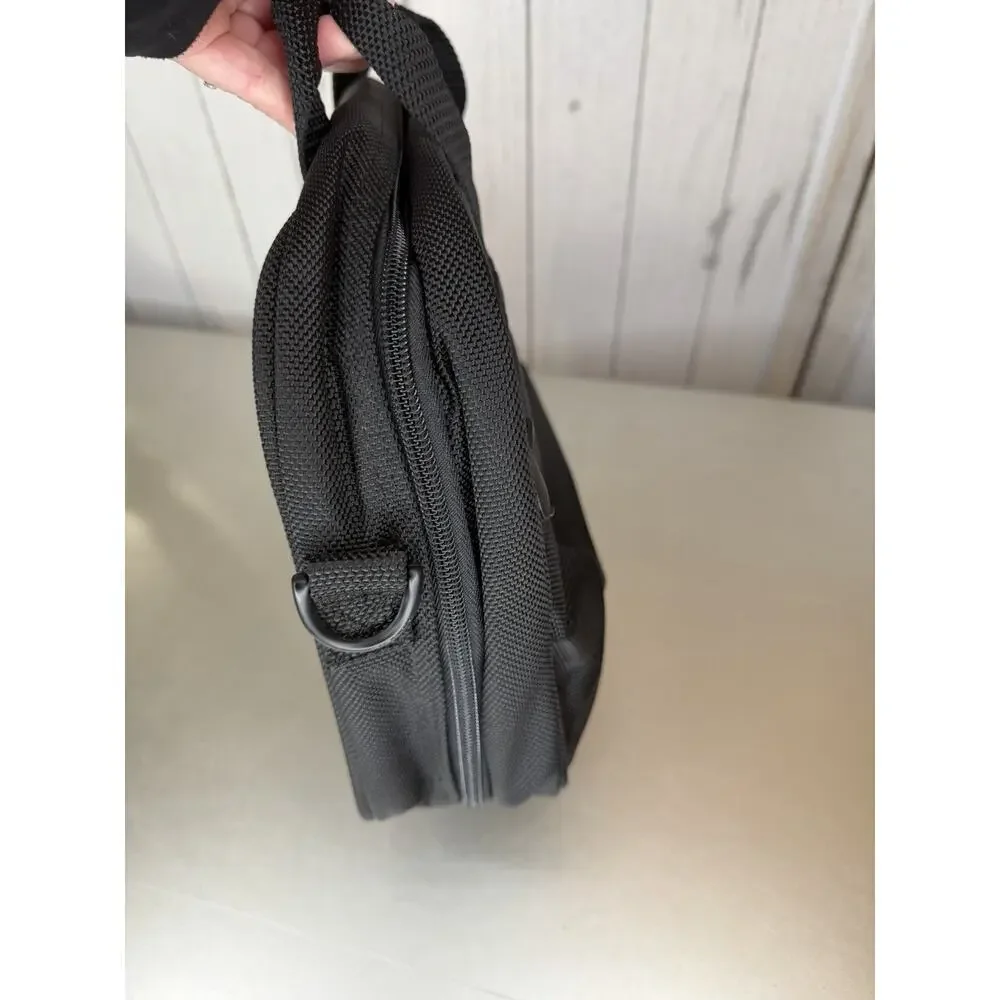 Briggs & Riley Luggage Toiletry Bag Overnite Carry-On Organizer Black